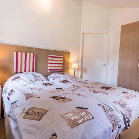 Luxurious With Dishwasher, In The Nature Of De Veluwe Villa Ede