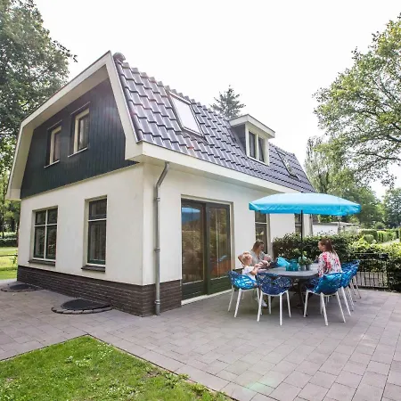 Villa Luxurious With Dishwasher, In The Nature Of De Veluwe *